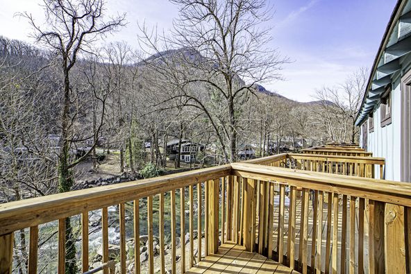 Riverside Lodge at Chimney Rock: 289 Main St, Chimney Rock, NC 28720